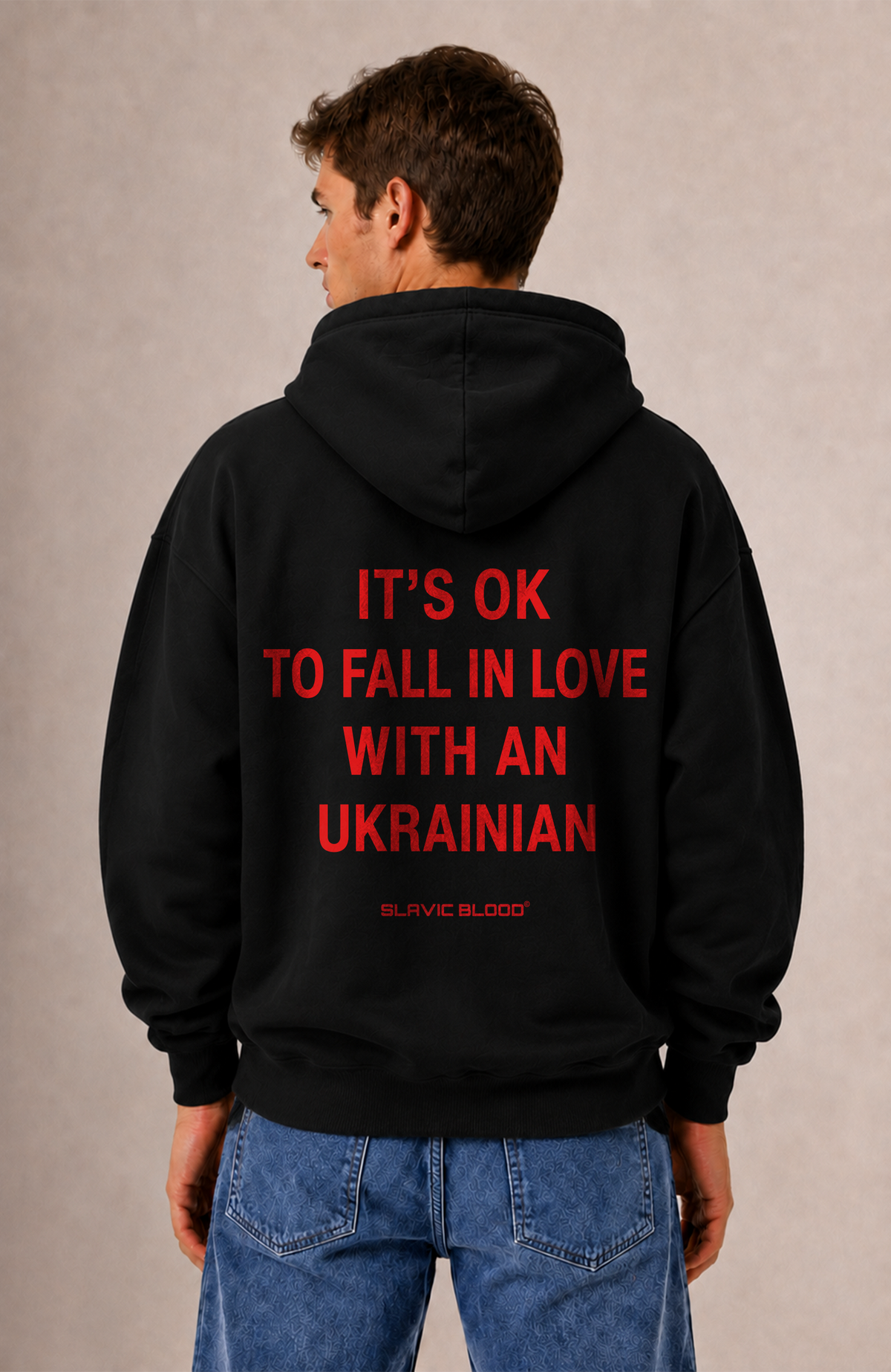 It´s ok to fall in love with an Ukrainian Oversized hoodie
